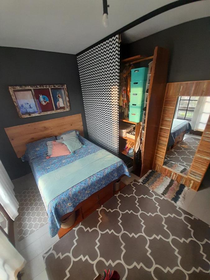 Hostel Katsbarnea