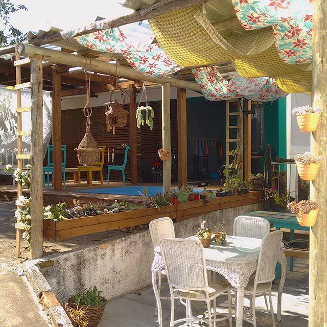Hostel Katsbarnea *